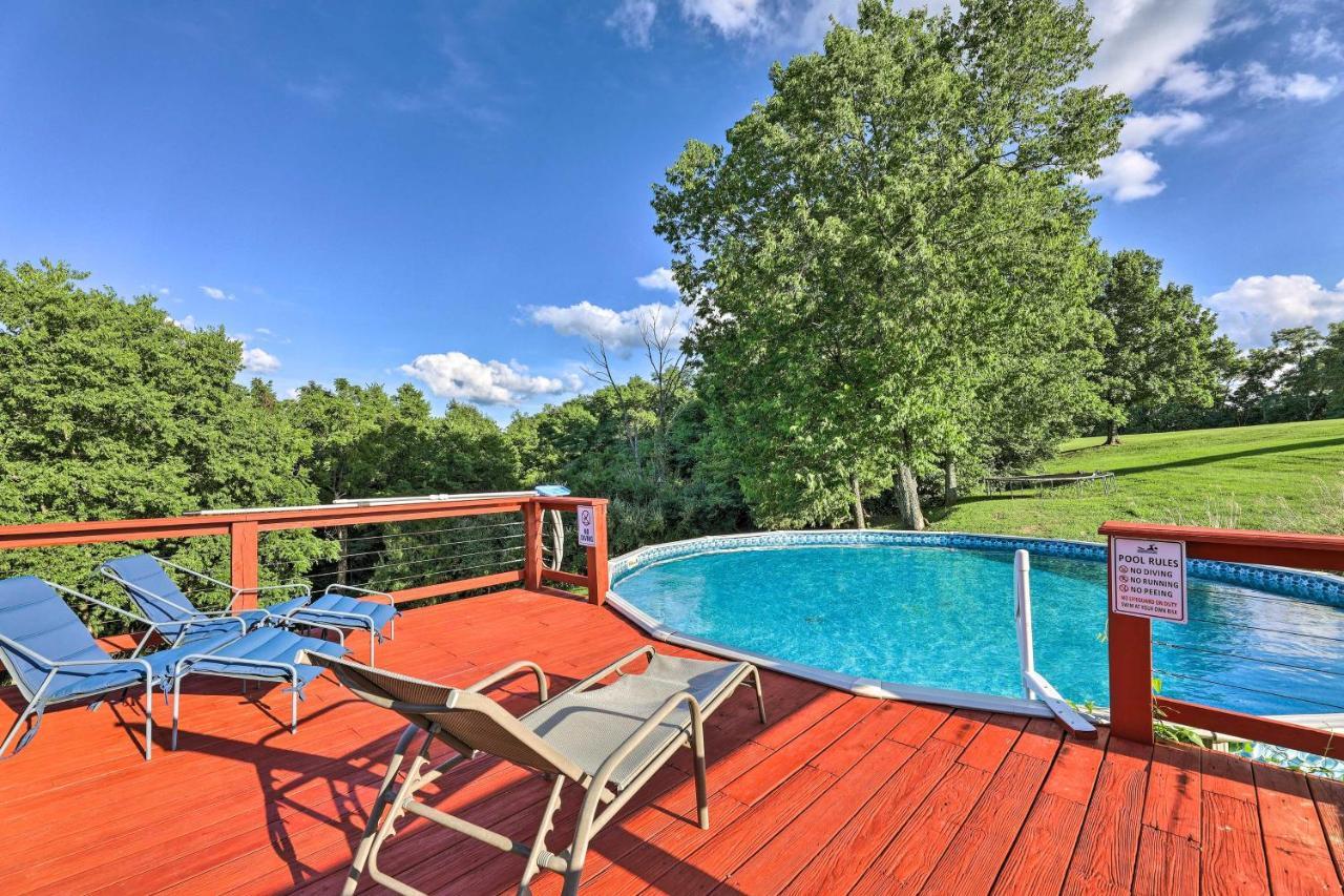 Williamstown Gem With Private Pool And Hot Tub! Villa Exteriör bild